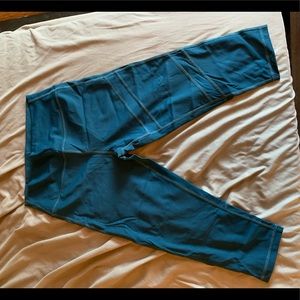 Zyia Brilliants crop leggings. Worn only once.